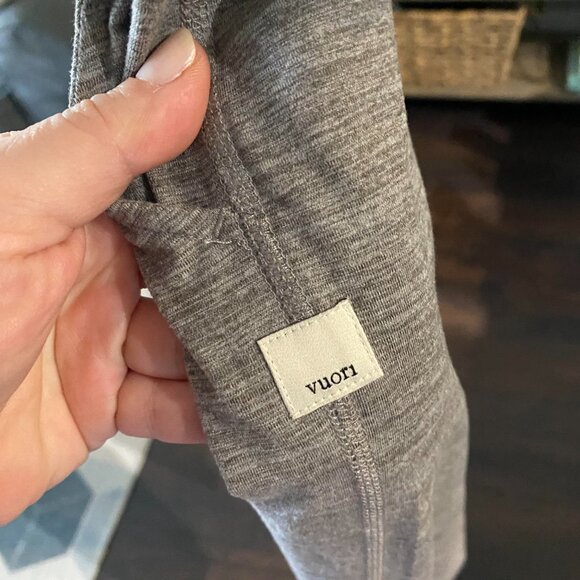 VUORI Melange Grey Long Sleeve Lux Jumpsuit Size L - Picture 5 of 8